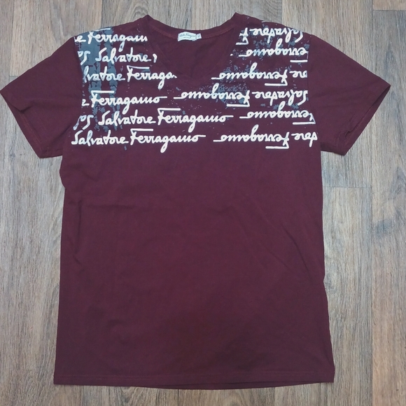 Salvatore Ferragamo Luxury Mens XL Script T-Shirt Maroon Grey